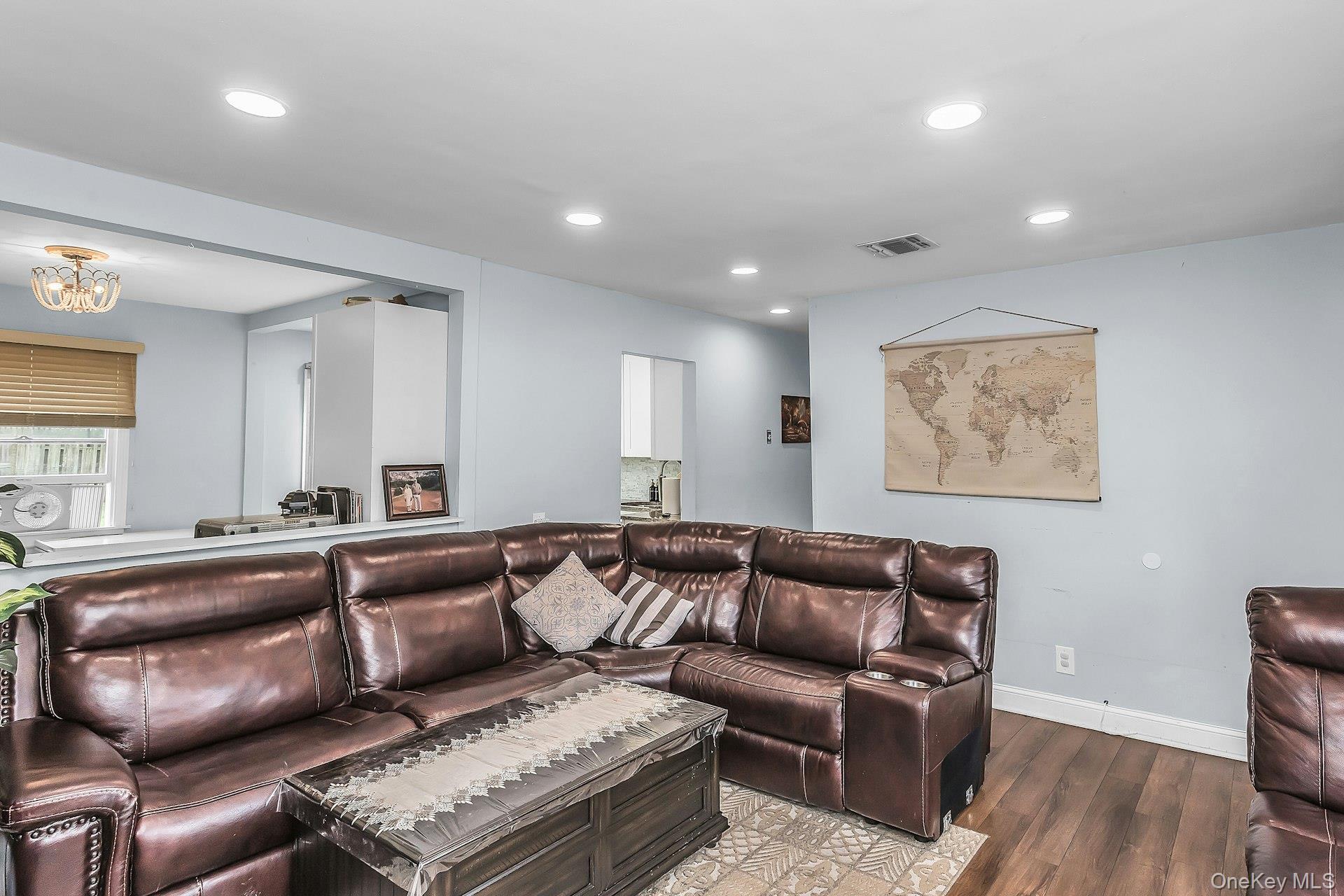 2911 Eagle Avenue – For Sale photo 6