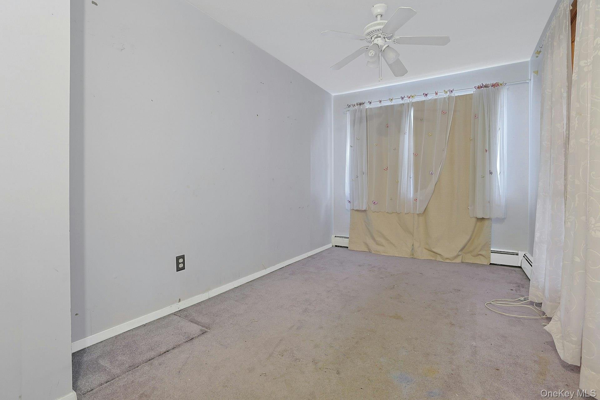 205 Sneden Place W, Unit 205 photo 7