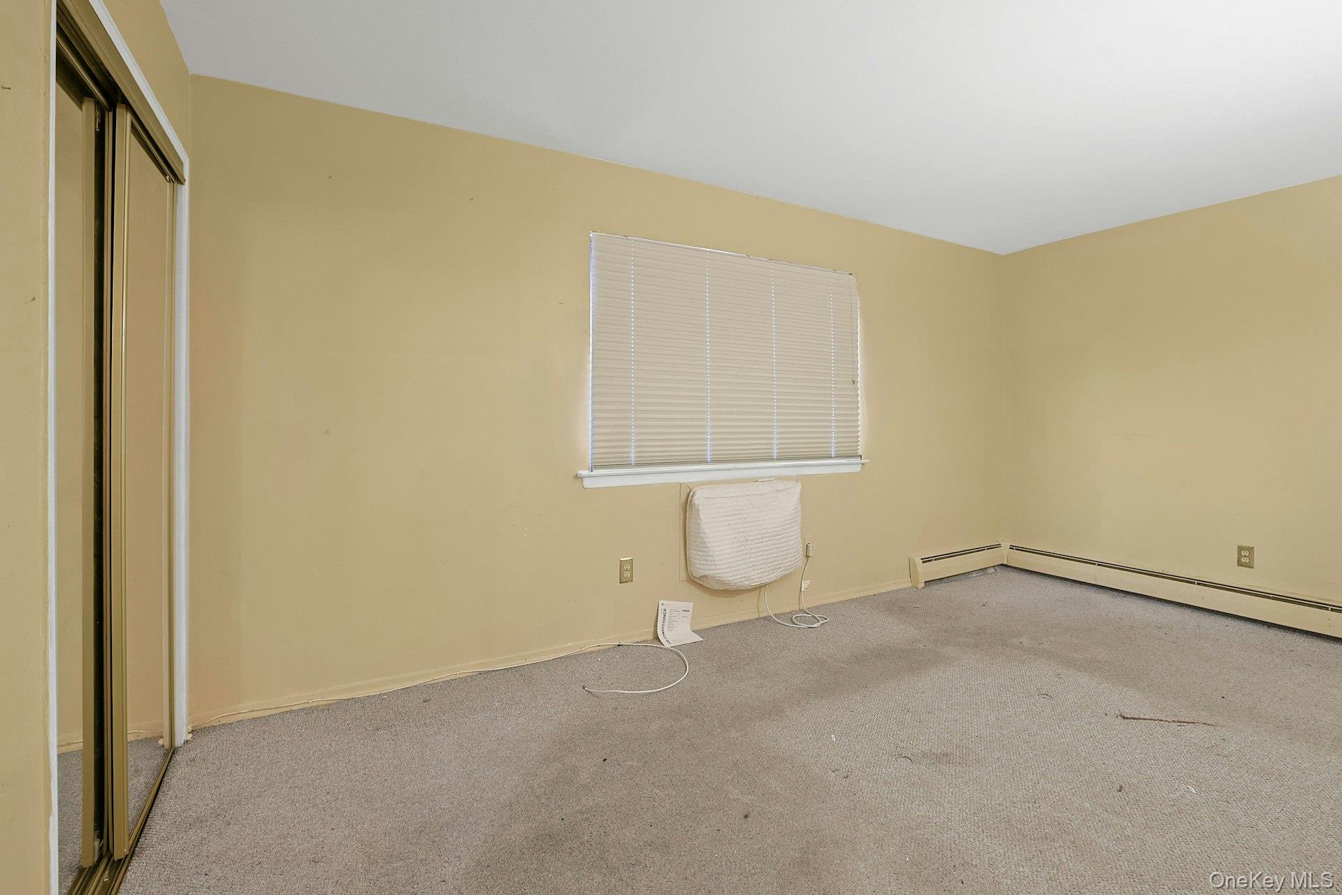 205 Sneden Place W, Unit 205 photo 13