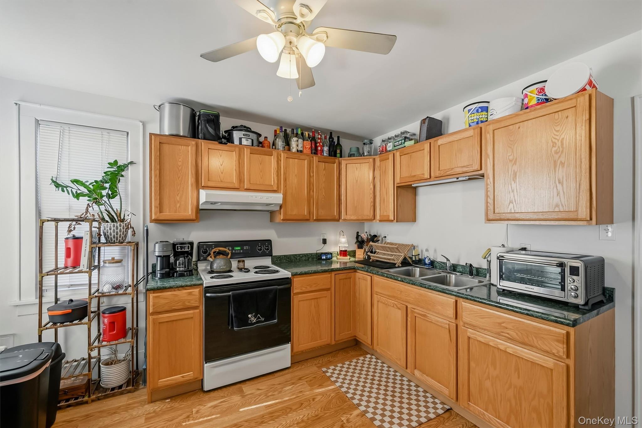 1 Cole Street – For Sale photo 19