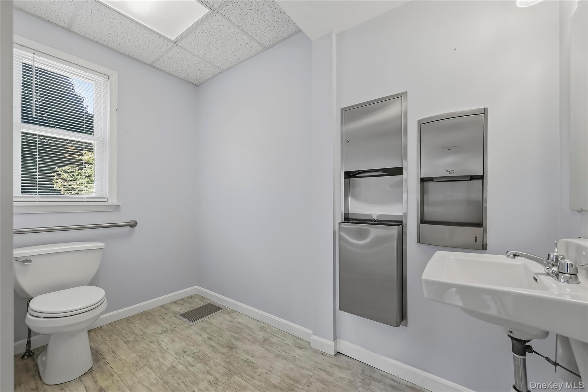 1 Cole Street – For Sale photo 16