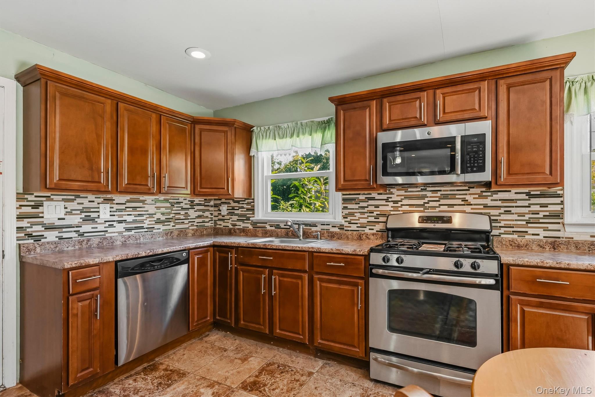 105 Pine Drive – For Sale photo 13