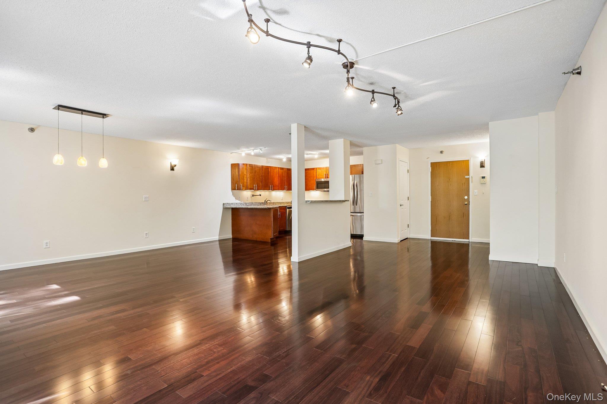 302 Church Street, Unit 2J photo 2