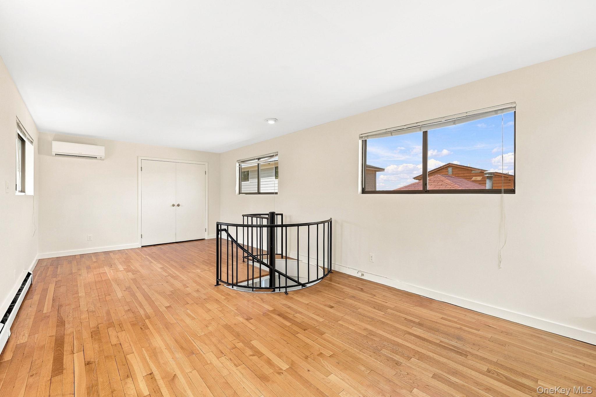 33 Tier Street, Unit E photo 13