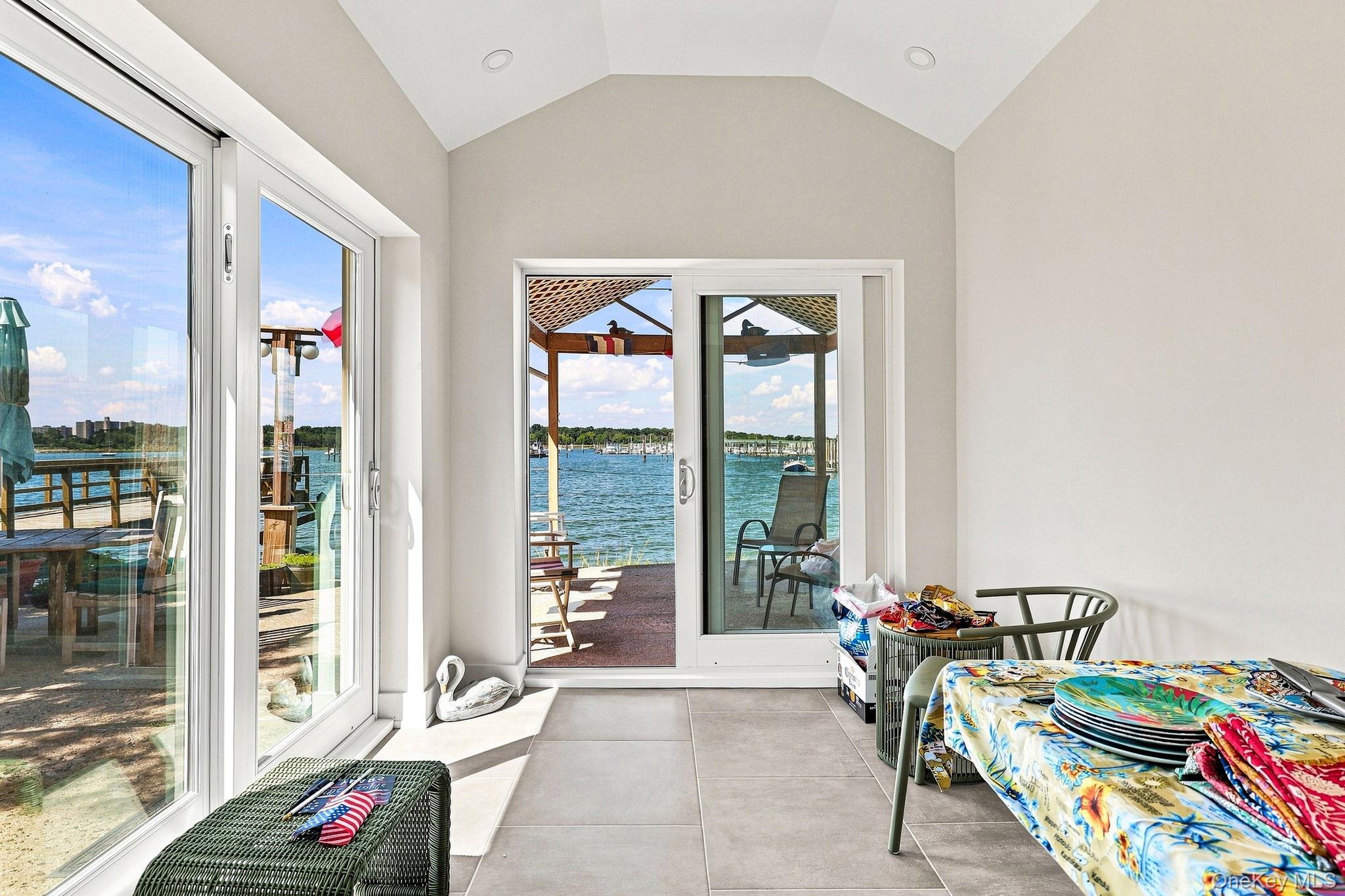 33 Tier Street, Unit E photo 23