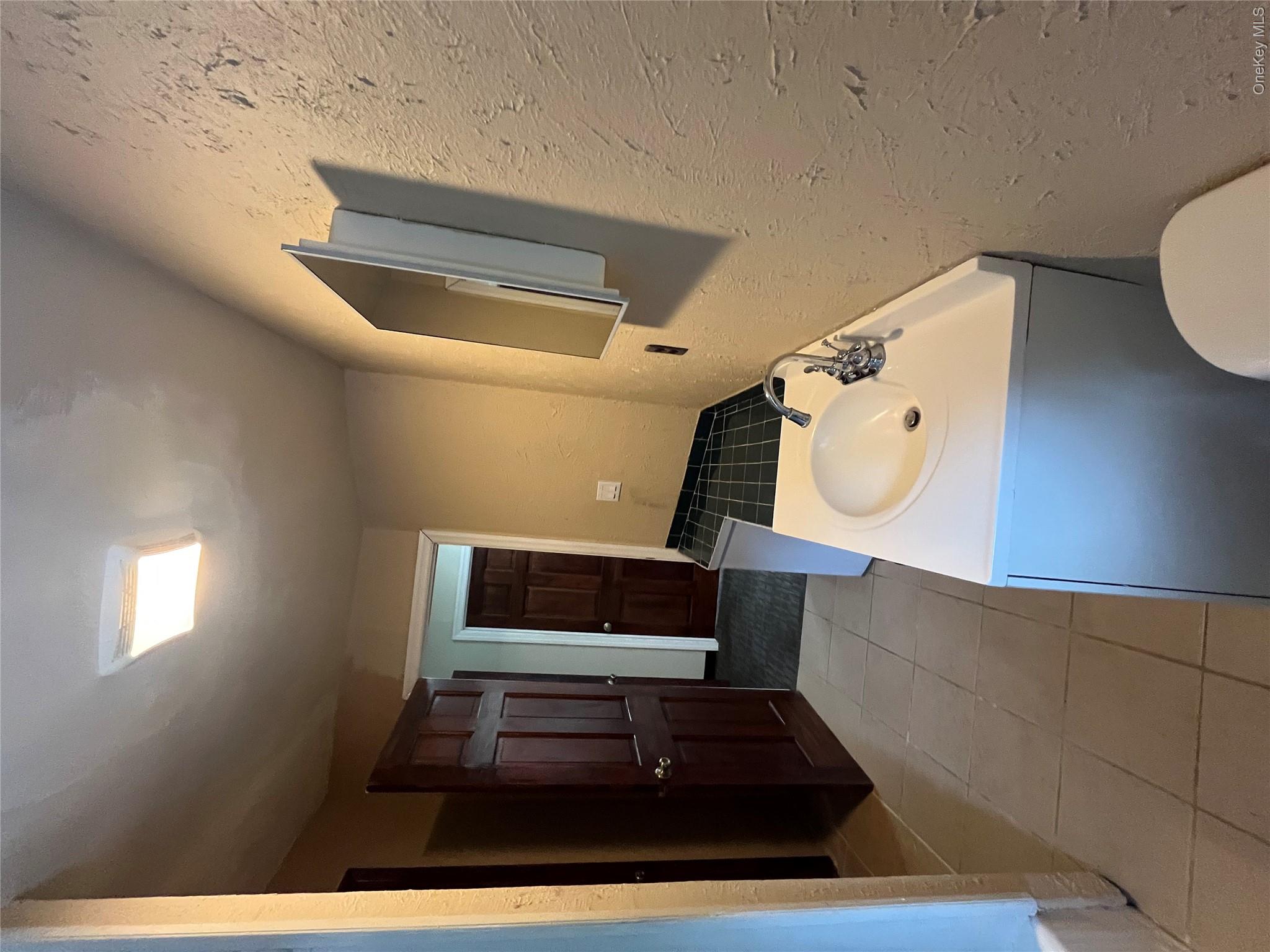1278 Saw Mill River Road, Unit 3 photo 9