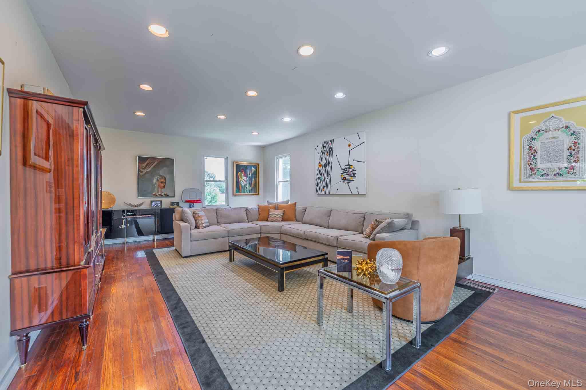 112 Harrison Street – For Sale photo 8