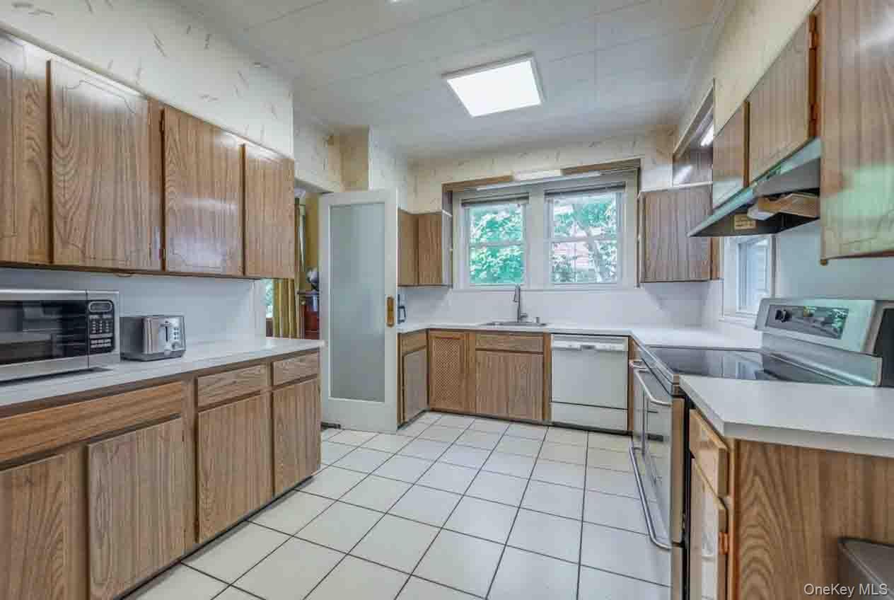 112 Harrison Street – For Sale photo 14