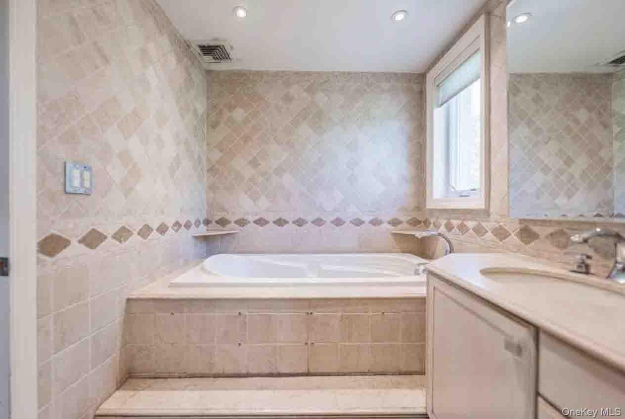 112 Harrison Street – For Sale photo 21