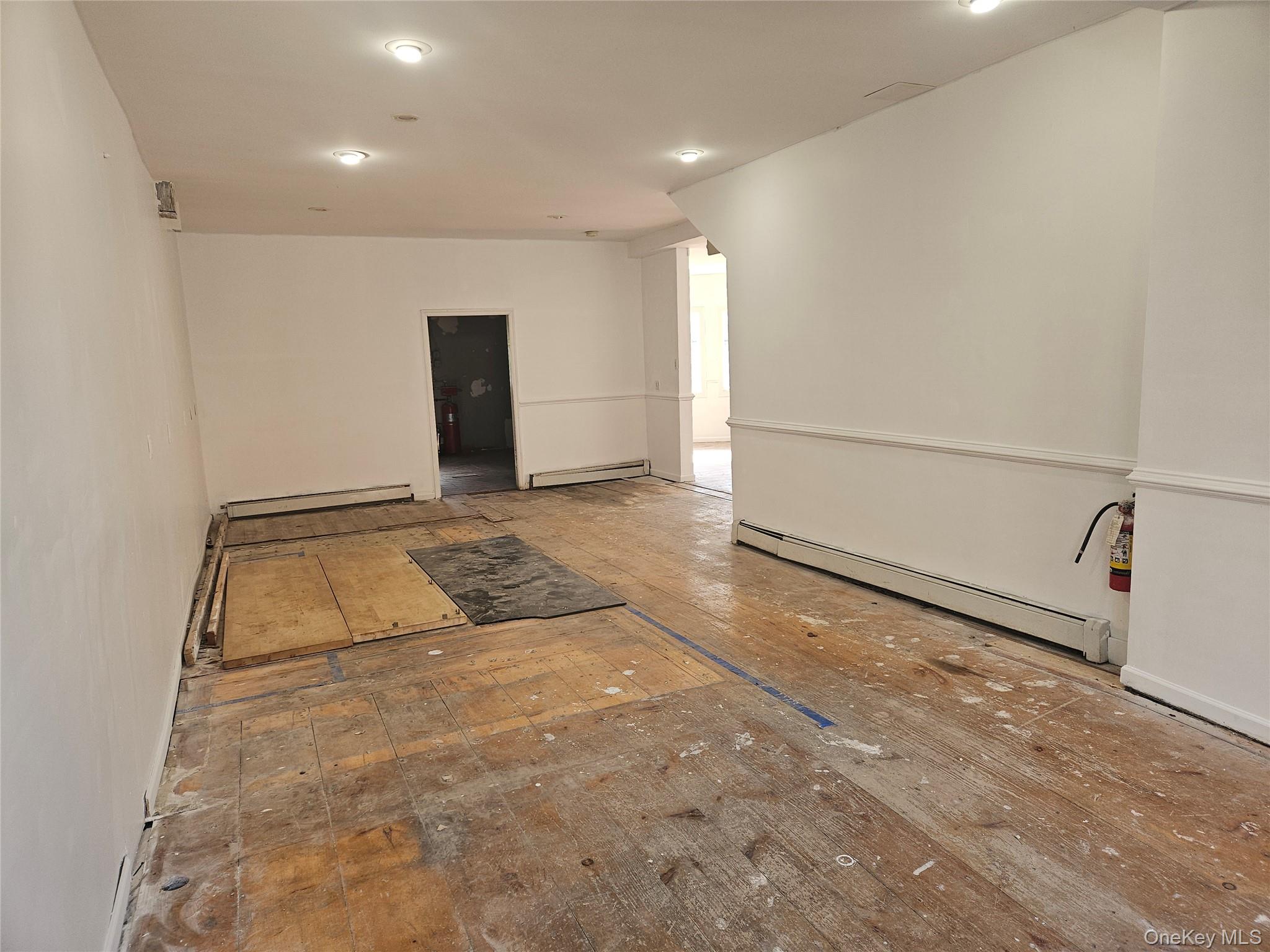16 Main Street – For Rent photo 5