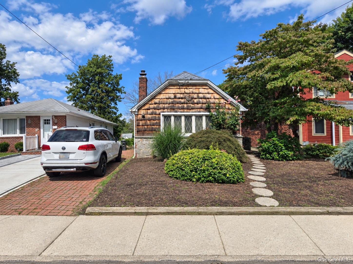 37 Marino Avenue – For Sale