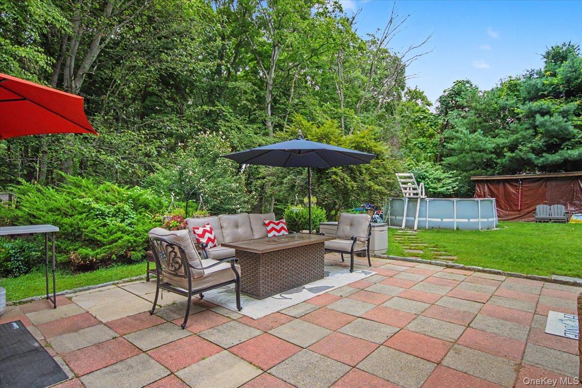45 Hemlock Trail Court – For Sale photo 44