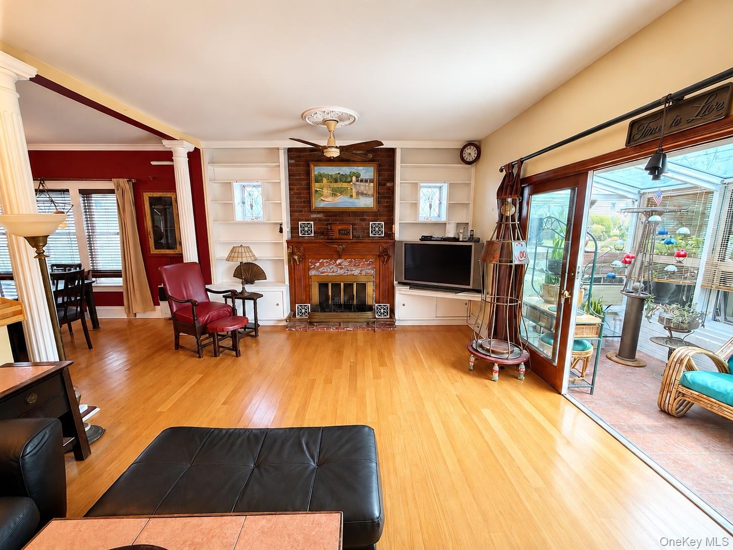 13810 Cronston Avenue – For Sale photo 2