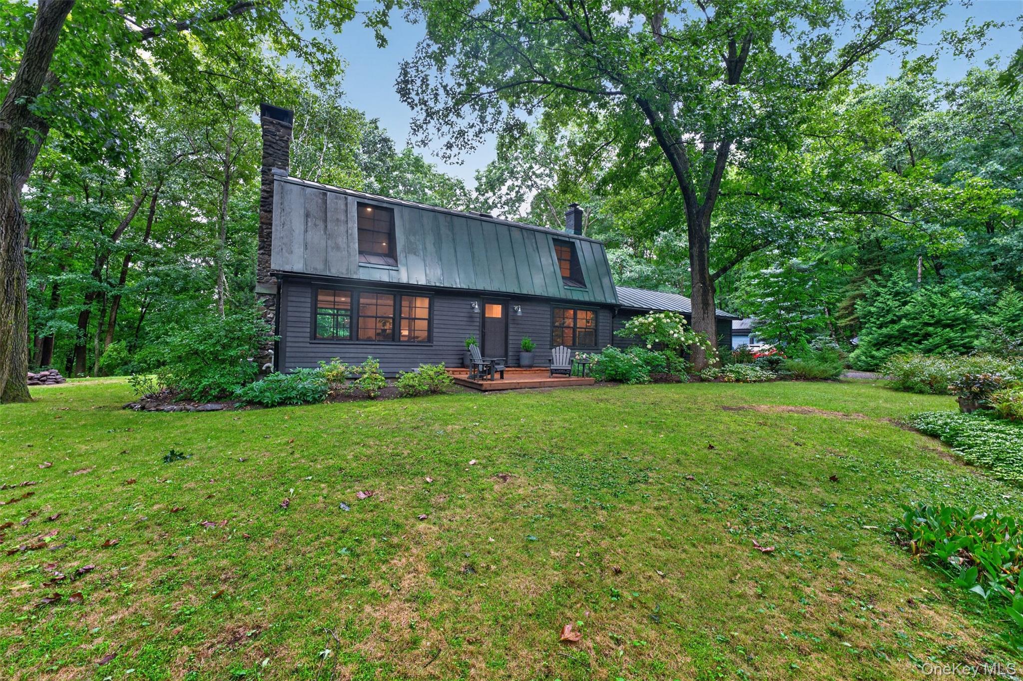 224 Under Mountain Road – For Sale