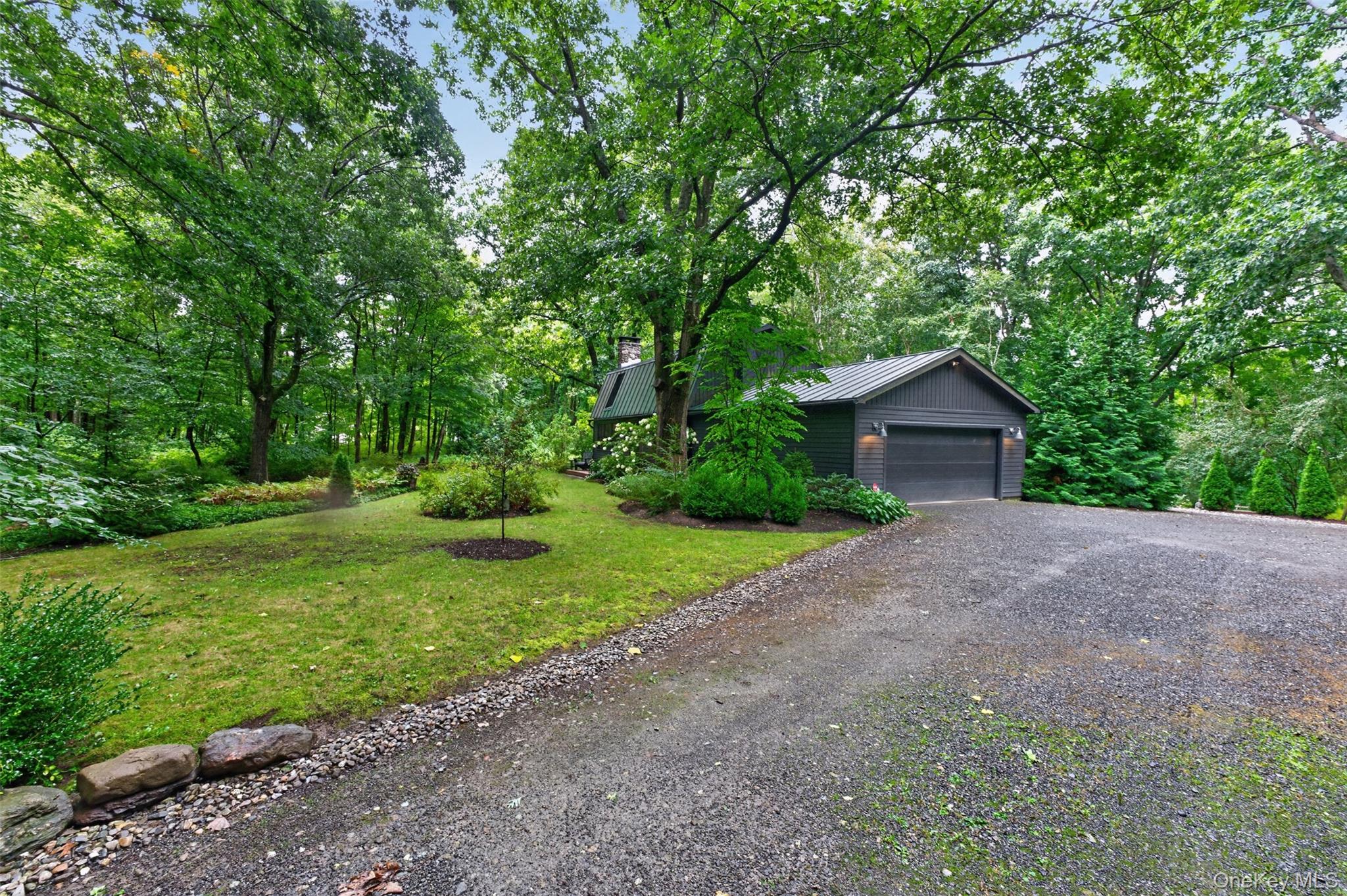 224 Under Mountain Road – For Sale photo 4