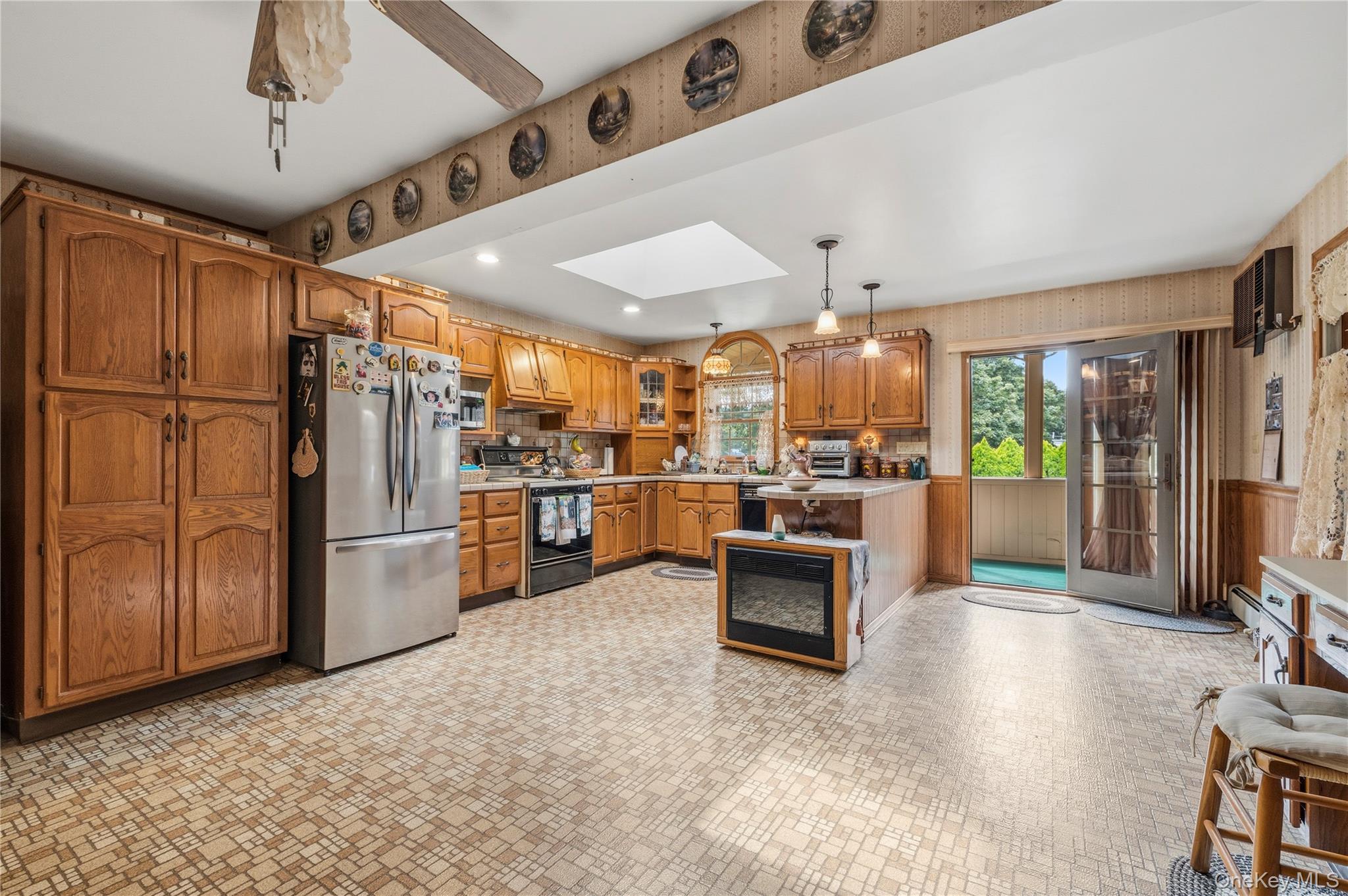 2473 New York Avenue – For Sale photo 7