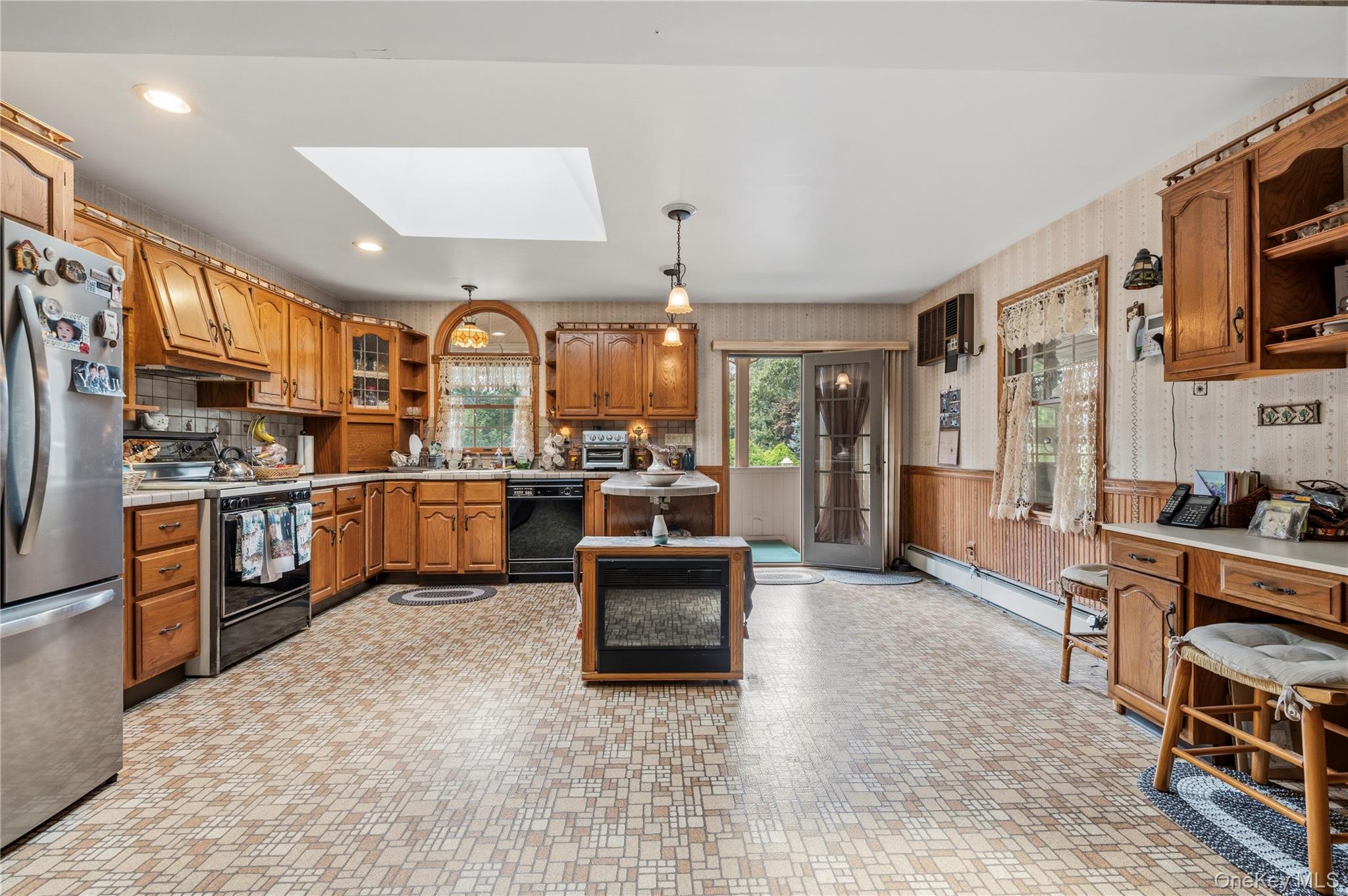 2473 New York Avenue – For Sale photo 6