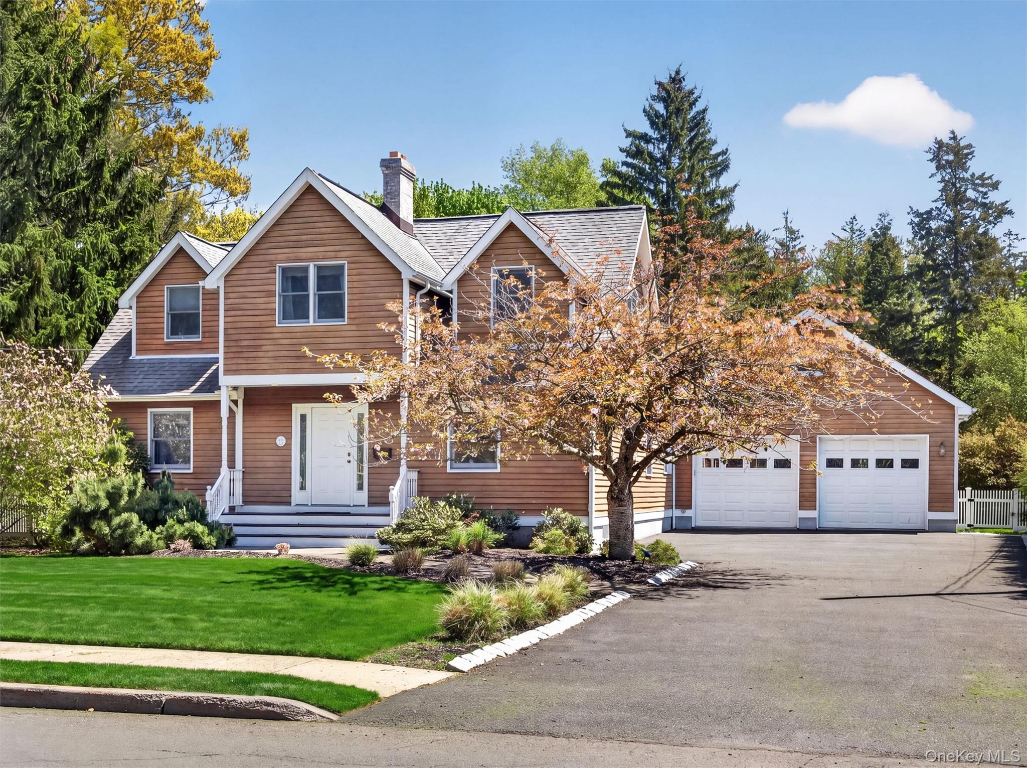 407 N Midland Avenue – For Sale