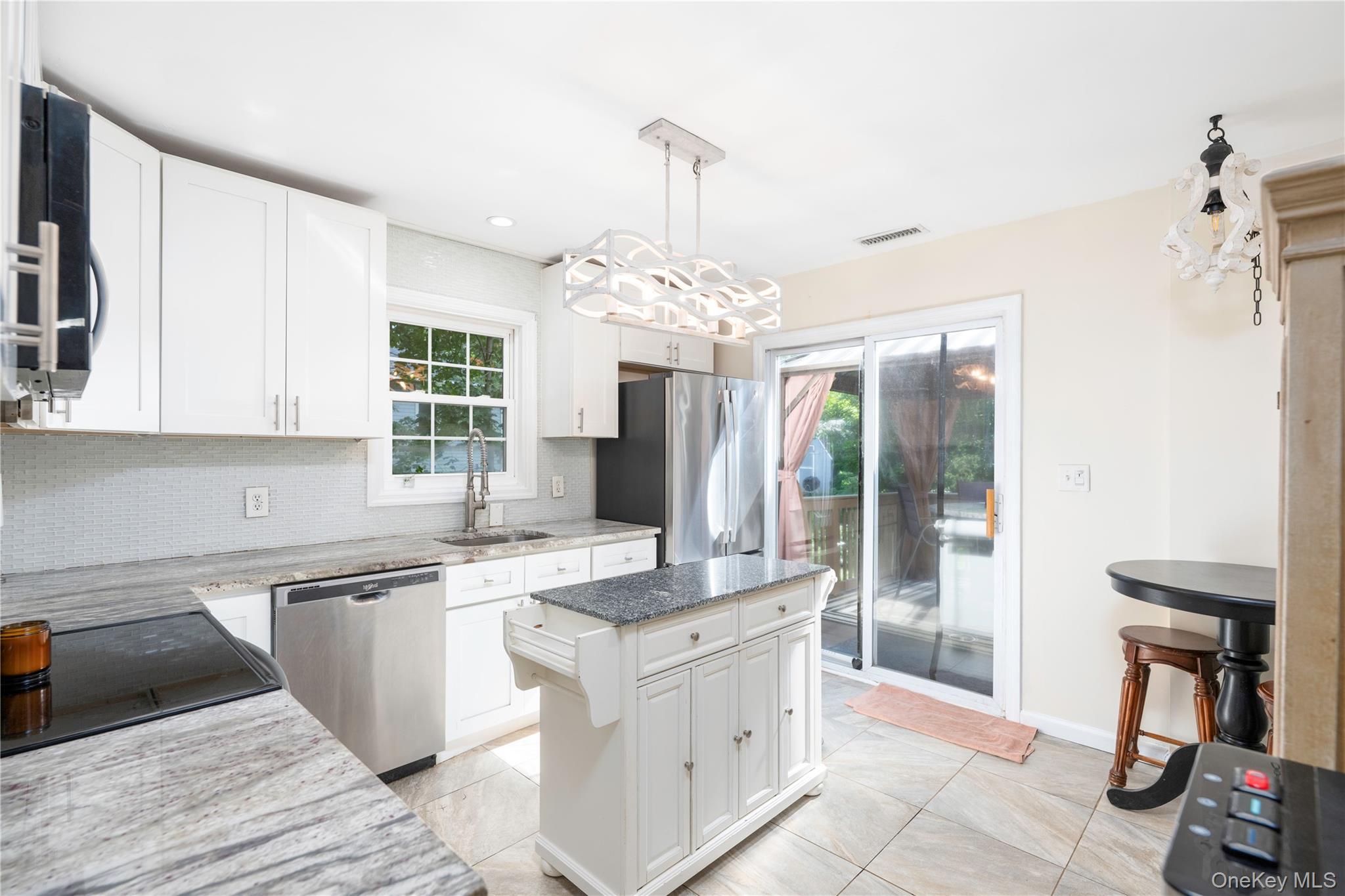 1 Zias Drive – For Sale photo 8