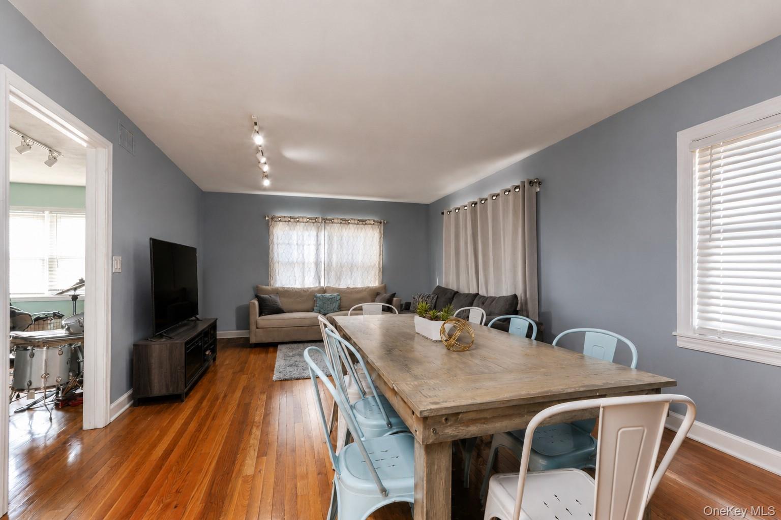 947 Bard Avenue – For Sale photo 22