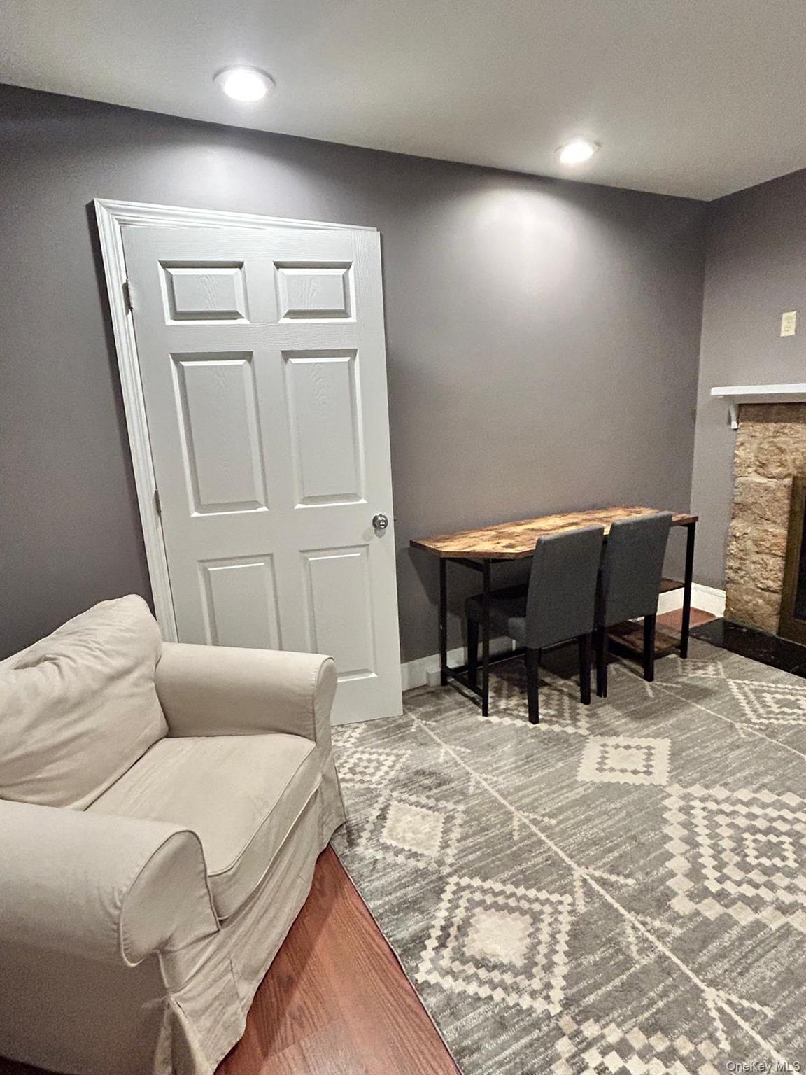 11 Saint Joseph Place – For Rent photo 4