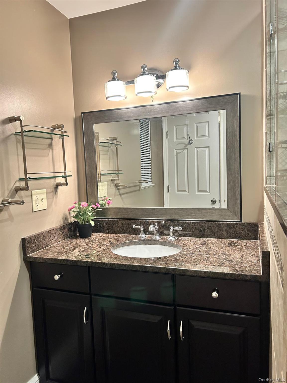11 Saint Joseph Place – For Rent photo 21