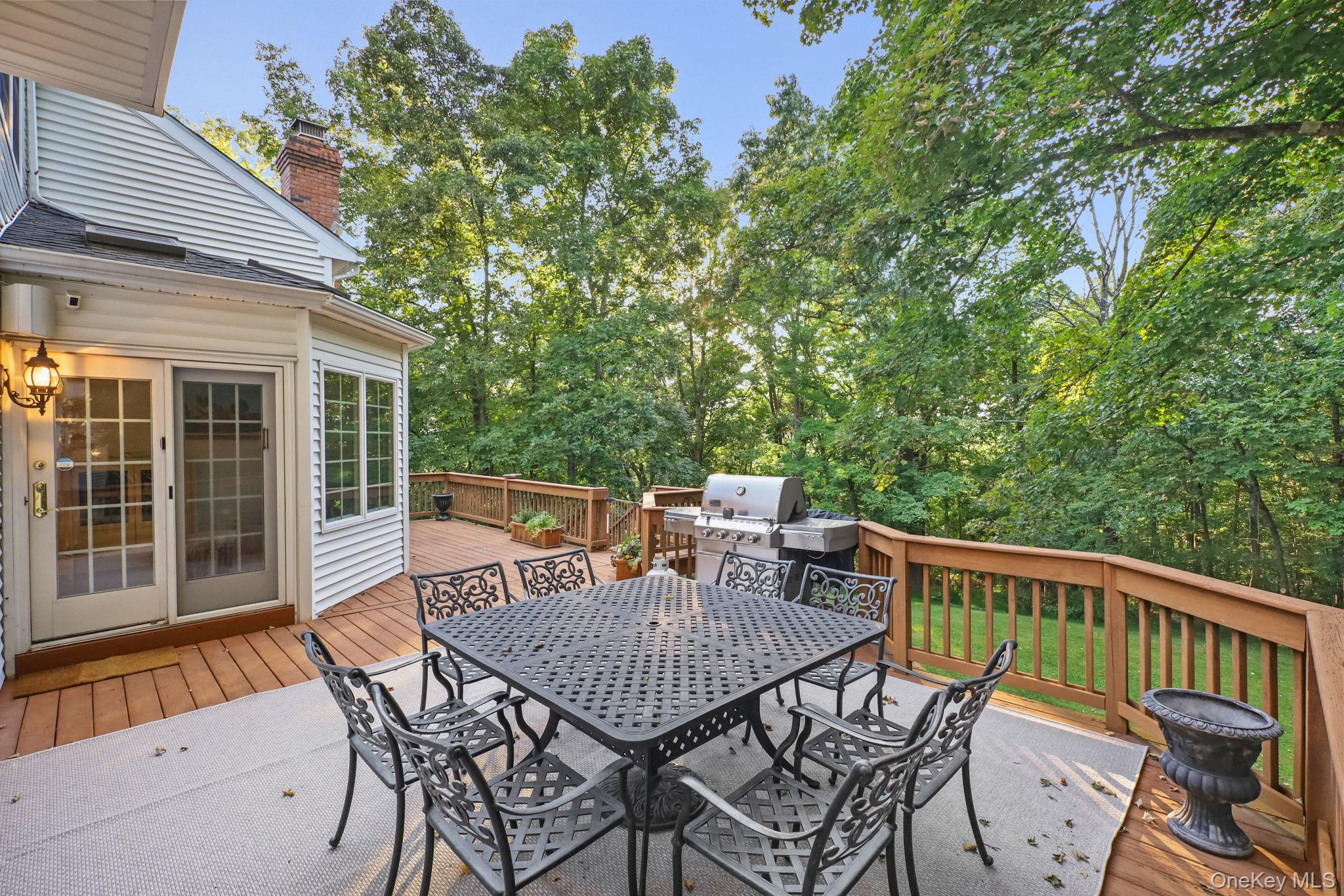 13 Hyatt Lane – For Sale photo 30