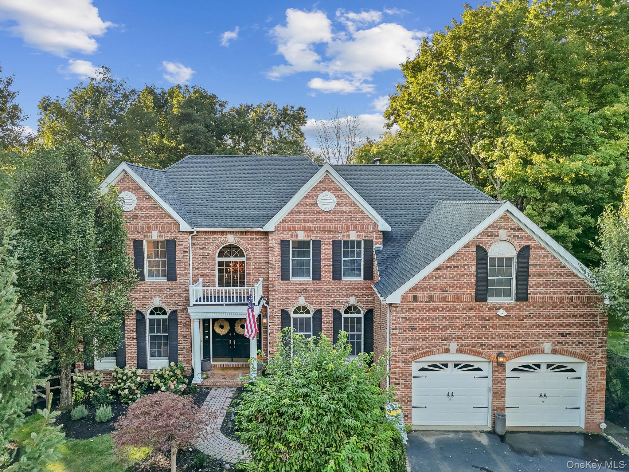13 Hyatt Lane – For Sale