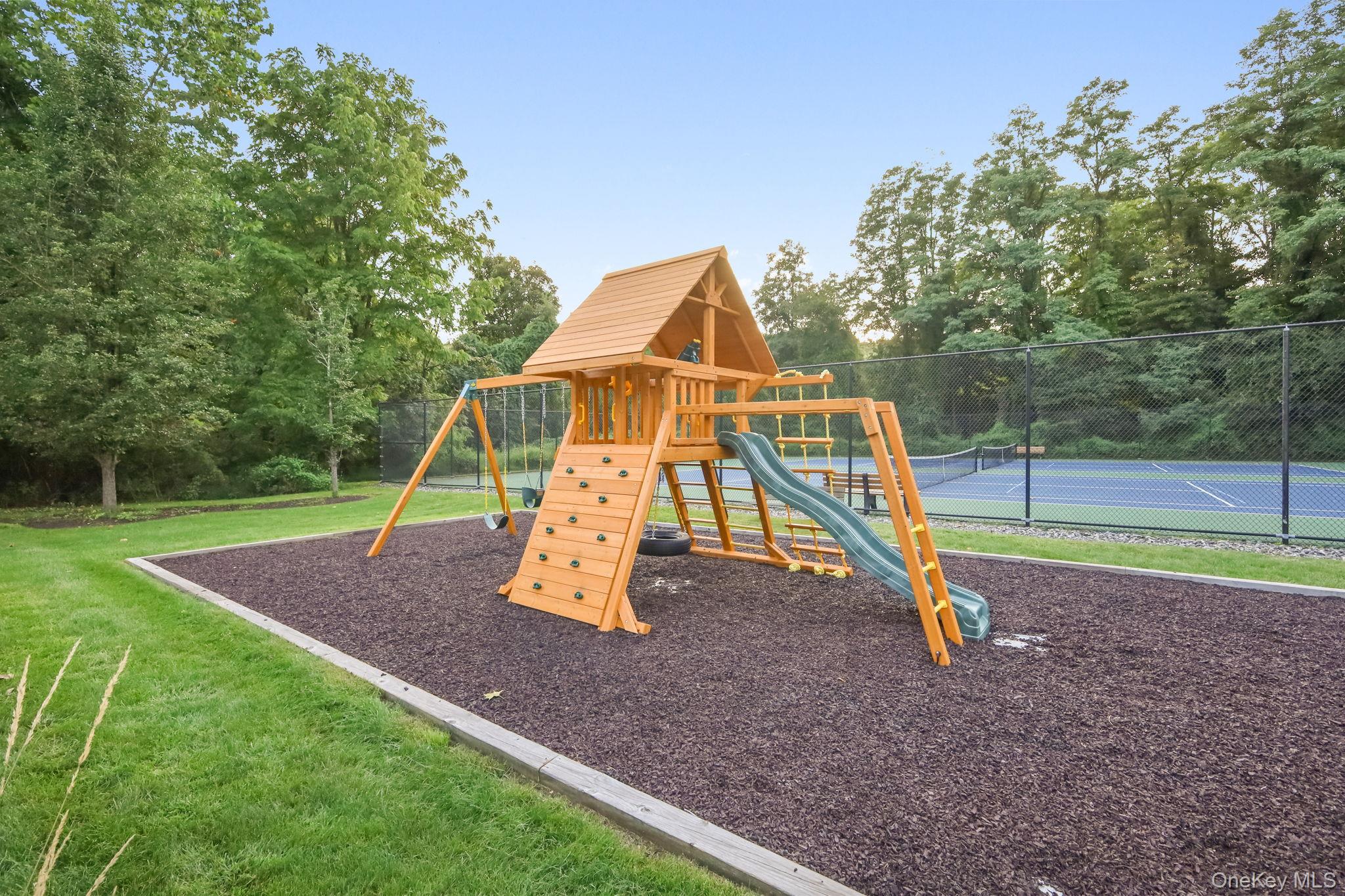 13 Hyatt Lane – For Sale photo 41