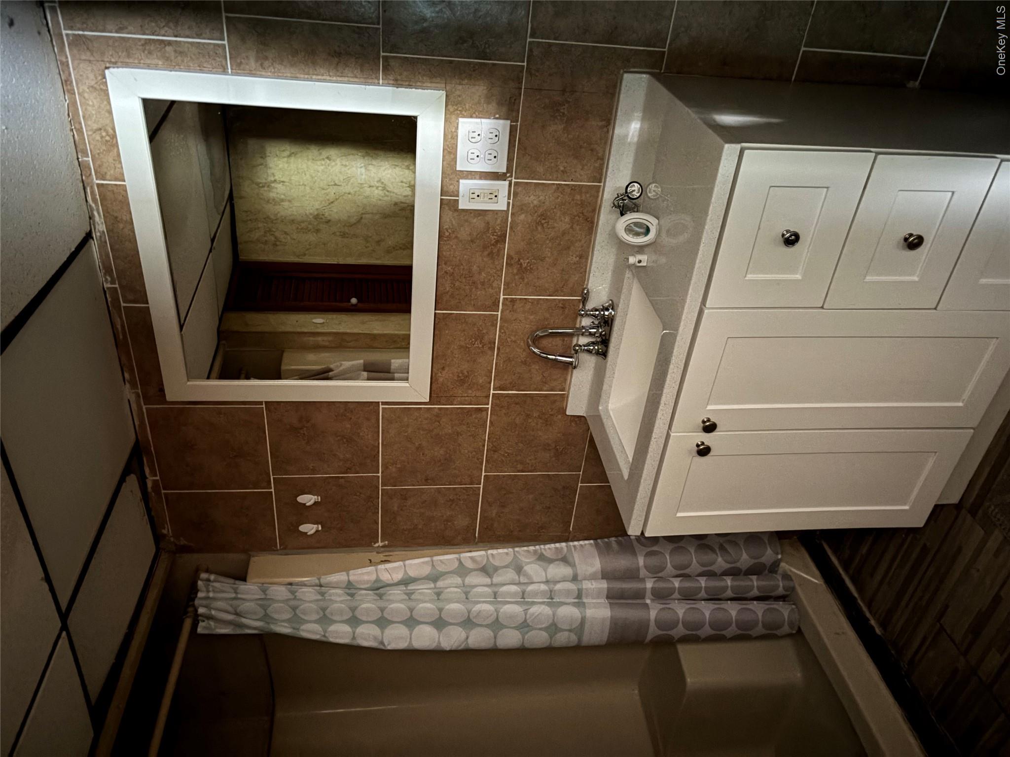 52 Lincoln Place, Unit 1 photo 9