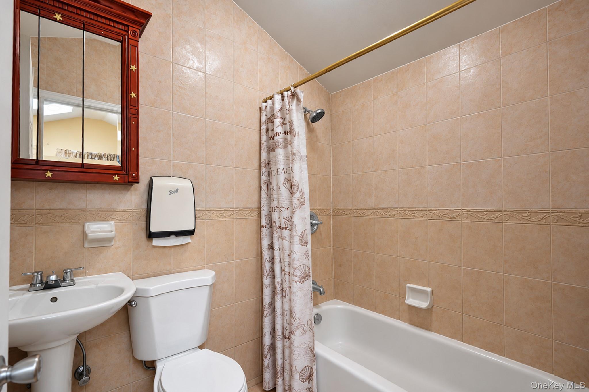 121 Montauk Avenue – For Sale photo 17