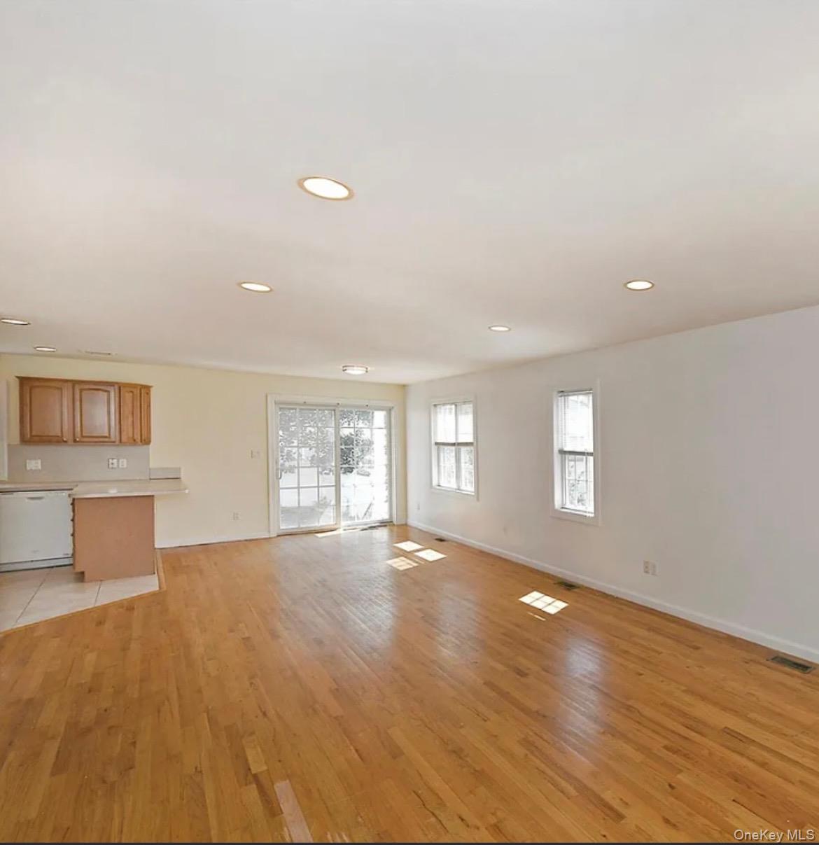 16A Inwood Road – For Rent photo 2