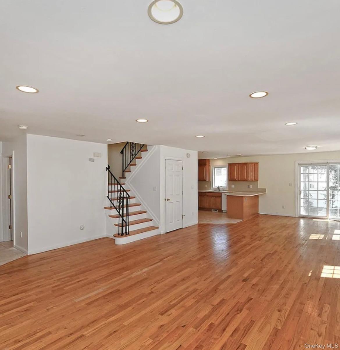 16A Inwood Road – For Rent photo 3
