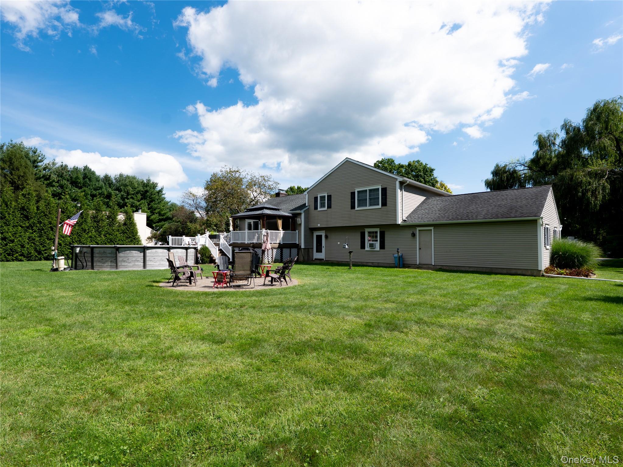 15 Deer View Lane – For Sale photo 2