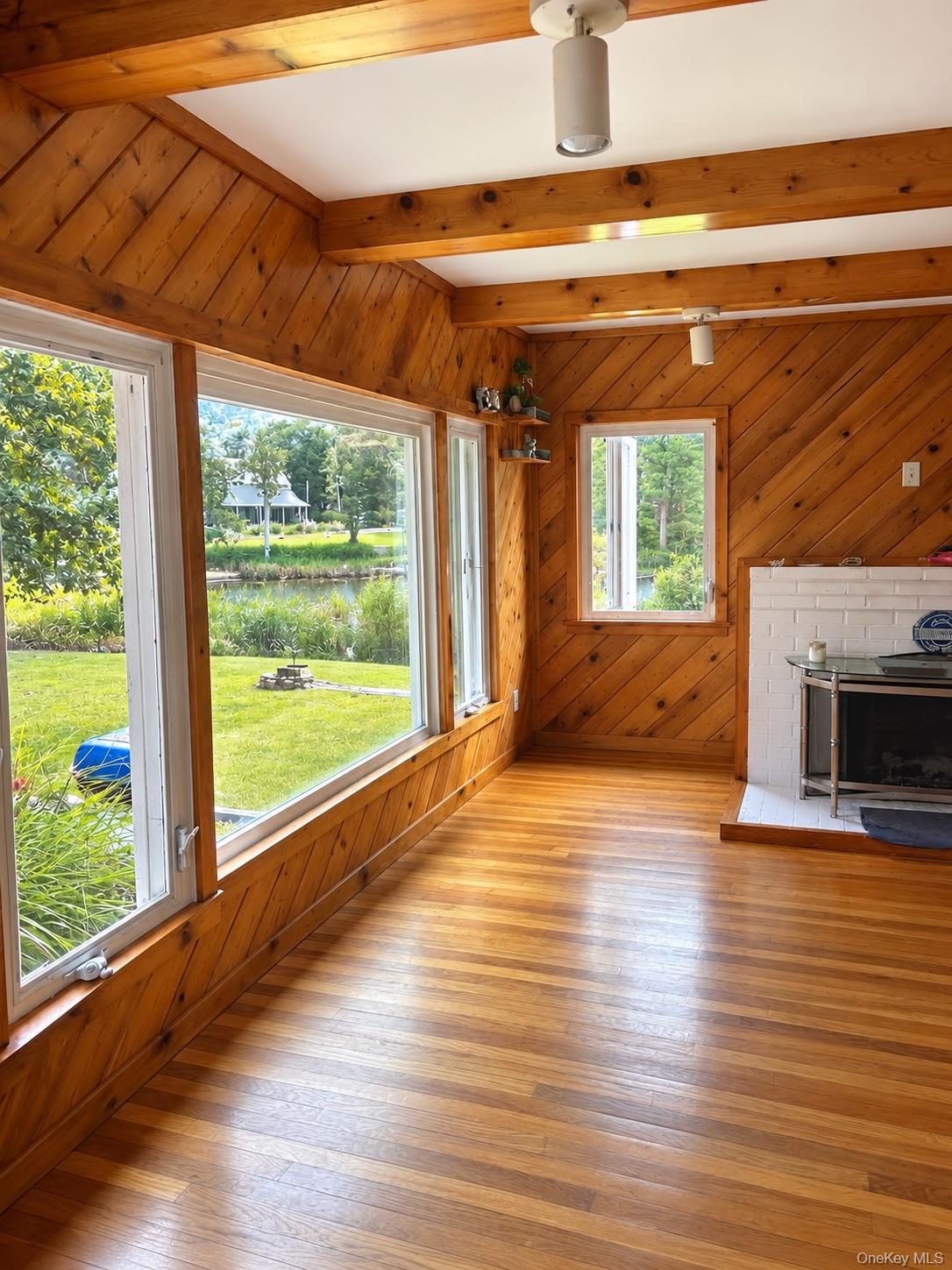 7 Wheeler Drive – For Sale