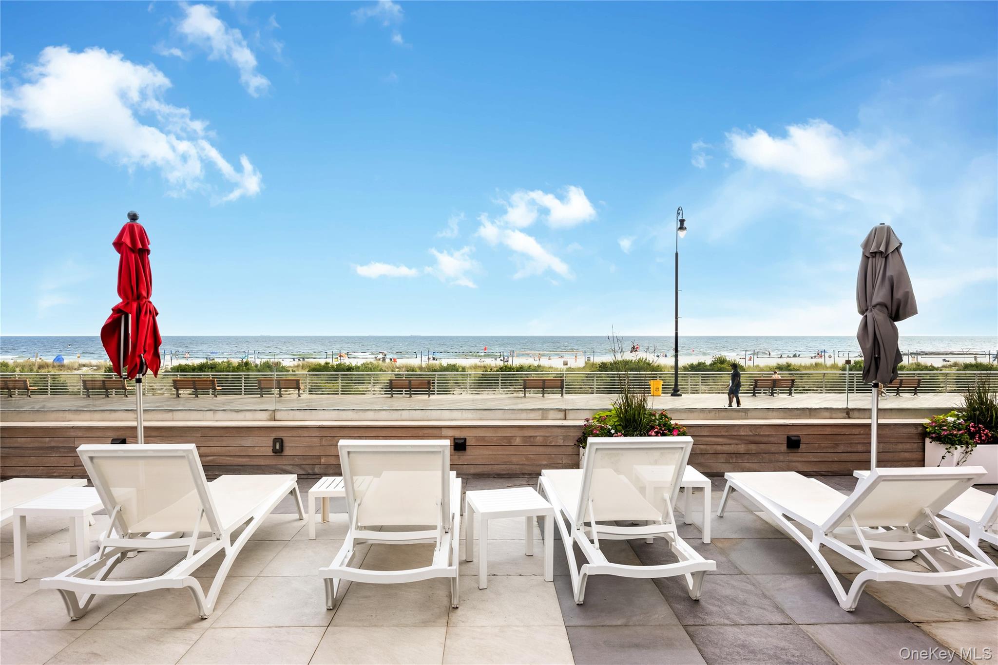 230 W Broadway, Unit 609 photo 32