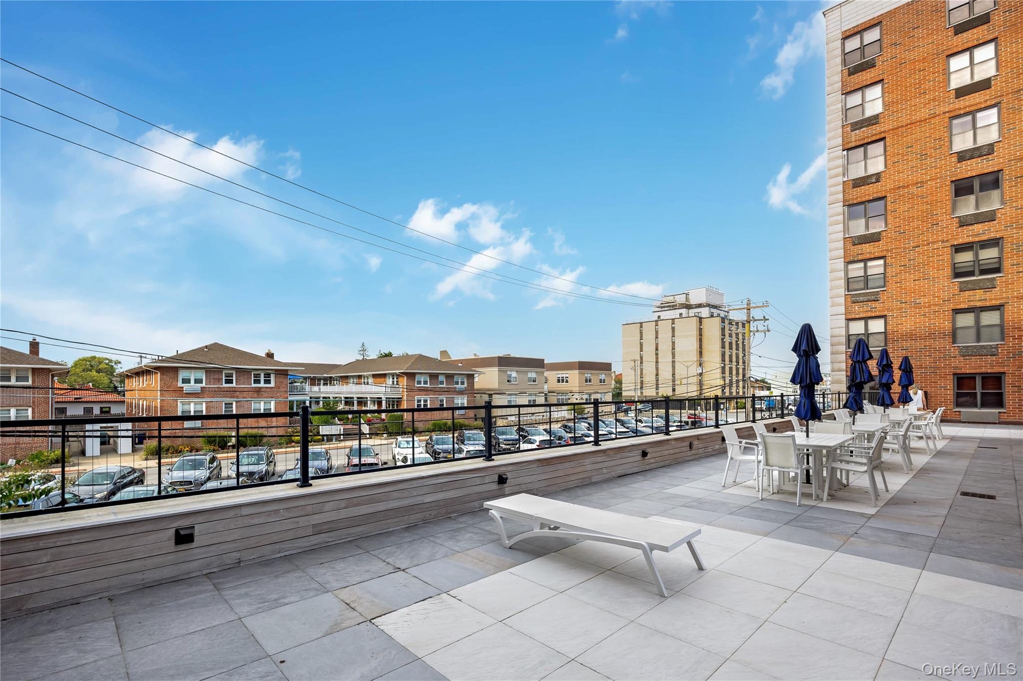 230 W Broadway, Unit 609 photo 27