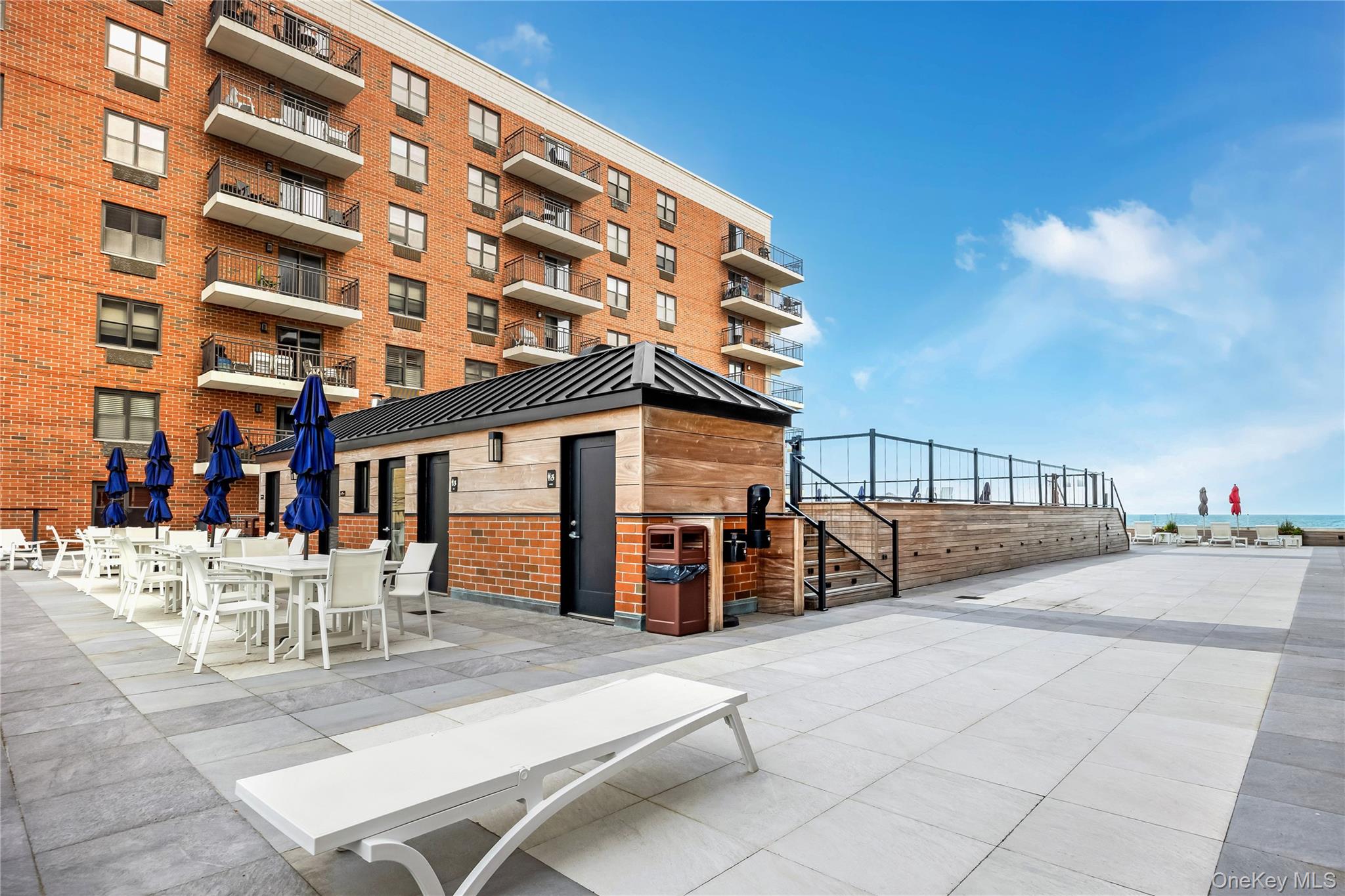 230 W Broadway, Unit 609 photo 26