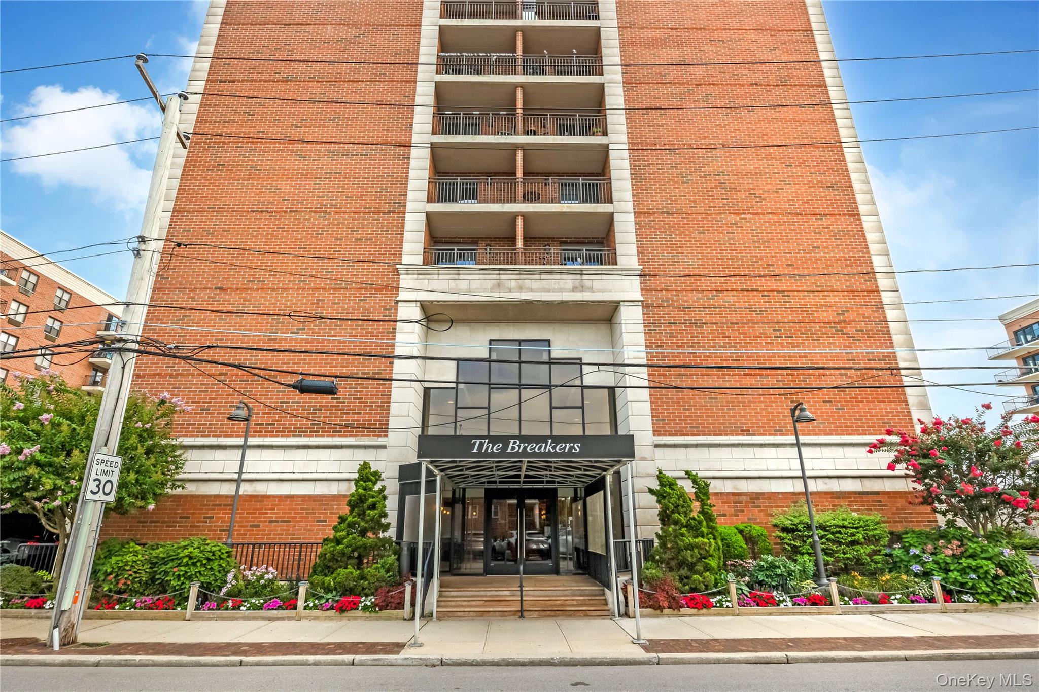230 W Broadway, Unit 609