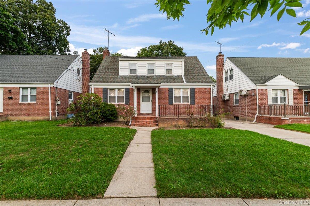 7607 Hewlett Street – For Sale