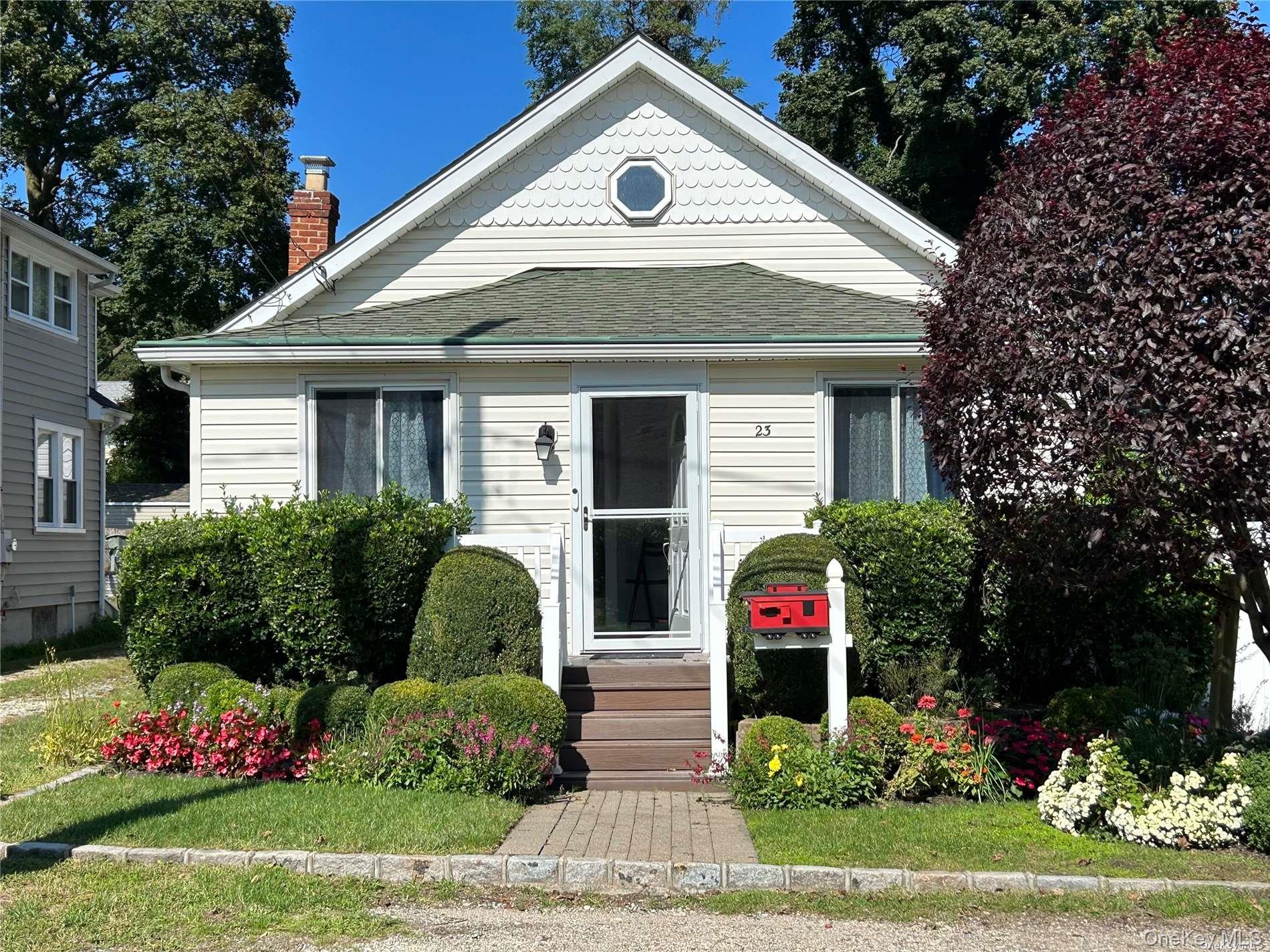 23 Locust Avenue – For Rent photo 2