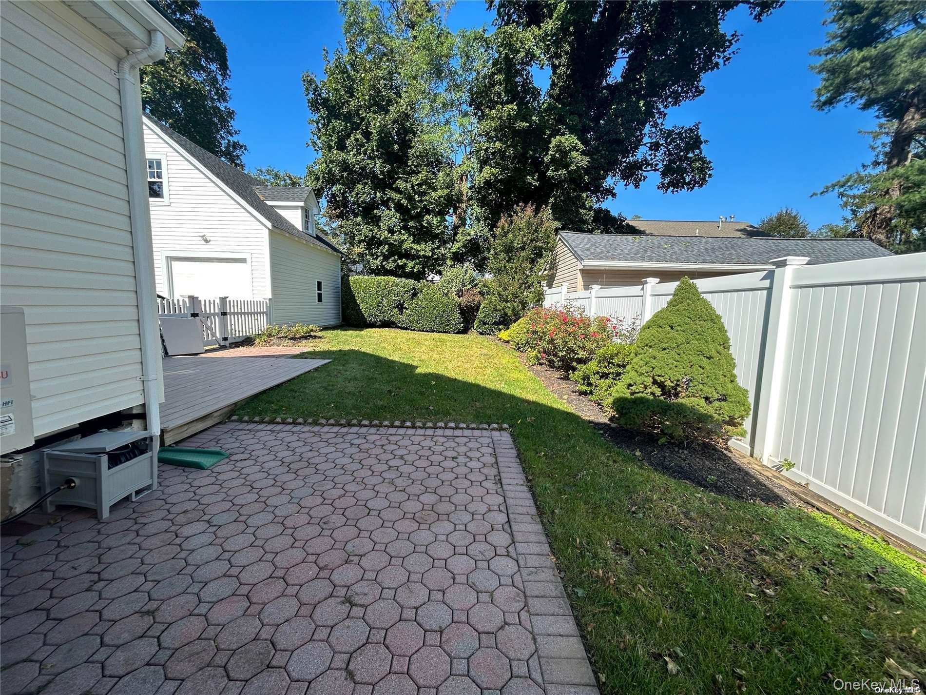 23 Locust Avenue – For Rent photo 19