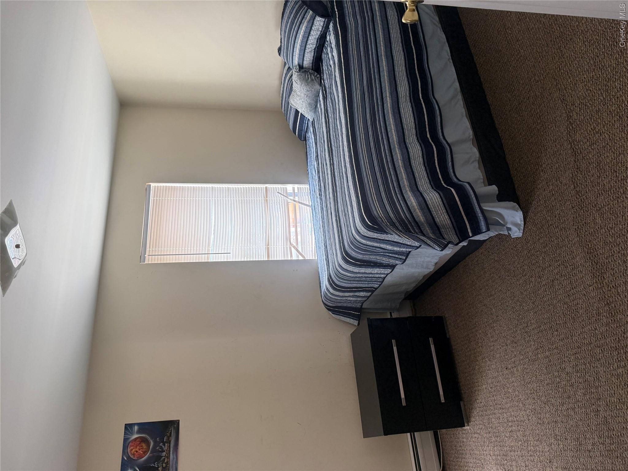 110 W Railroad Avenue, Unit Second Flo photo 2
