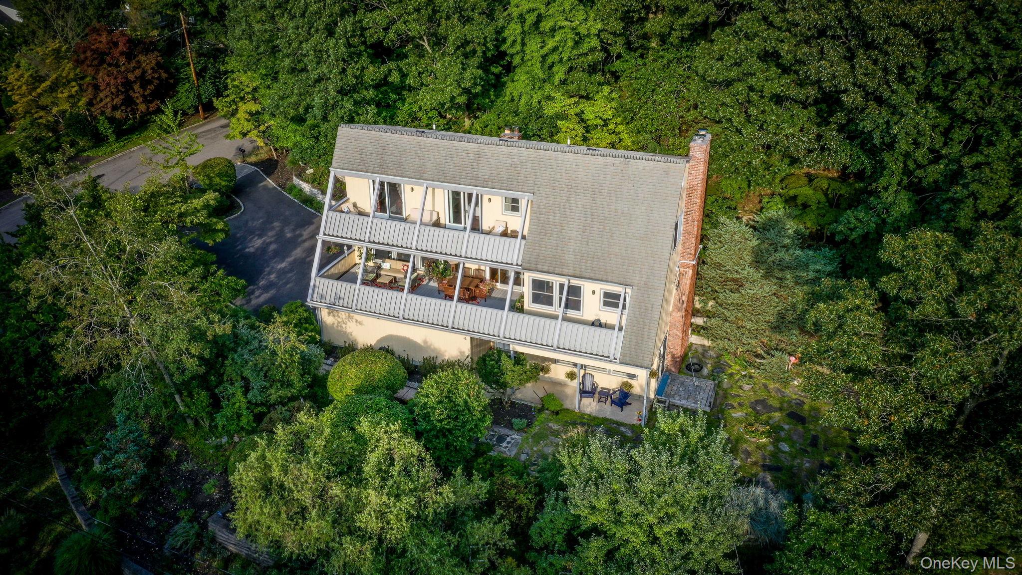 4 Hill Dale Avenue – For Sale photo 2