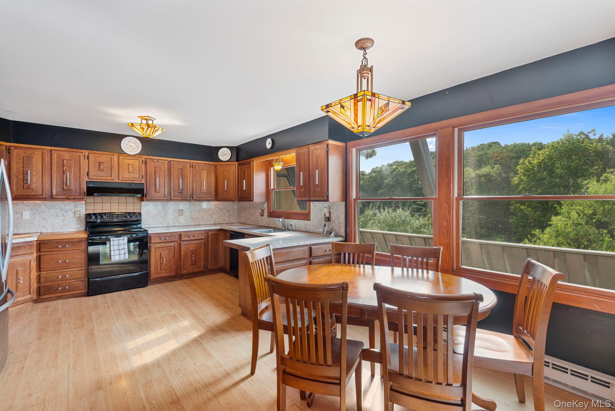4 Hill Dale Avenue – For Sale photo 14
