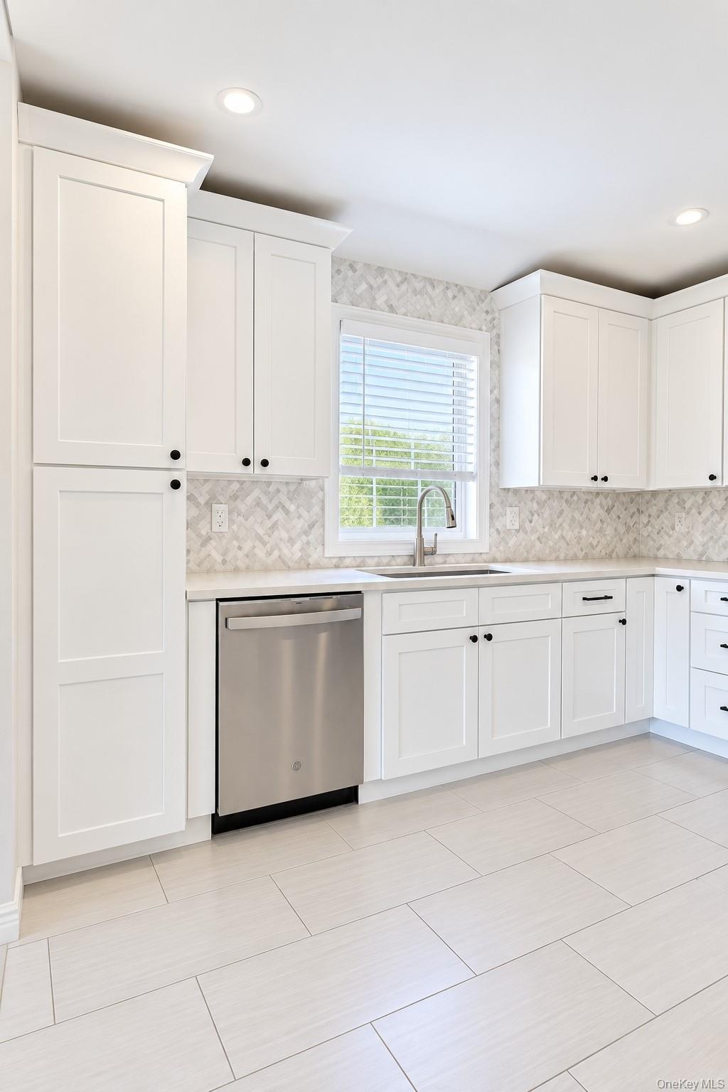 87 Sterling Avenue – For Rent photo 7