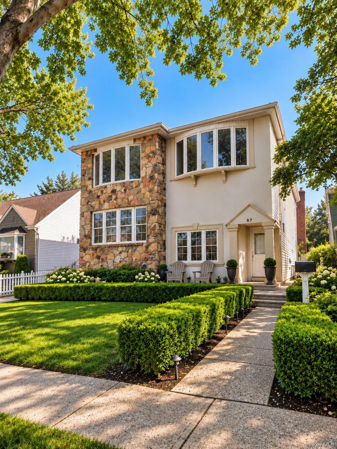 87 Sterling Avenue – For Rent