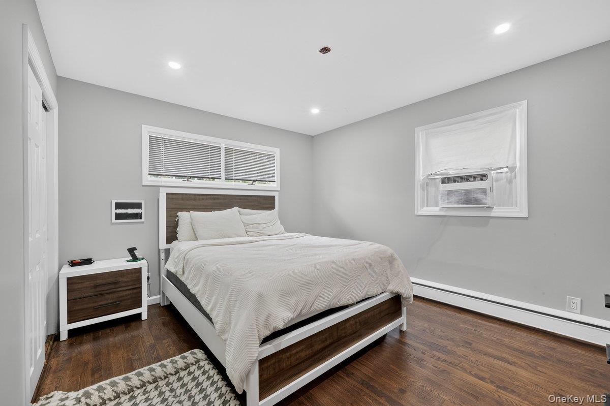 61 Carleton Avenue – For Sale photo 9
