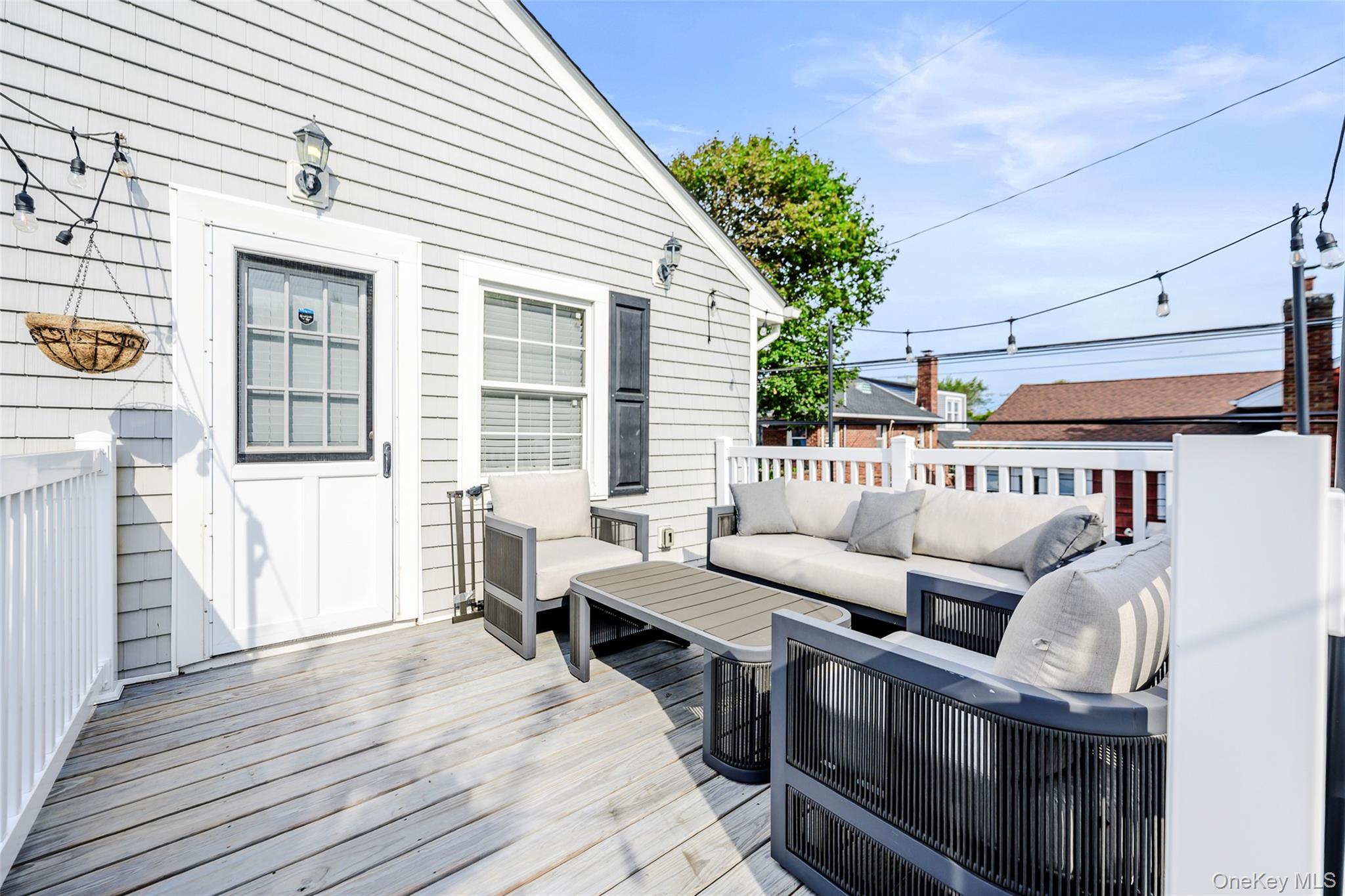 108 Neptune Boulevard, Unit Upper photo 23