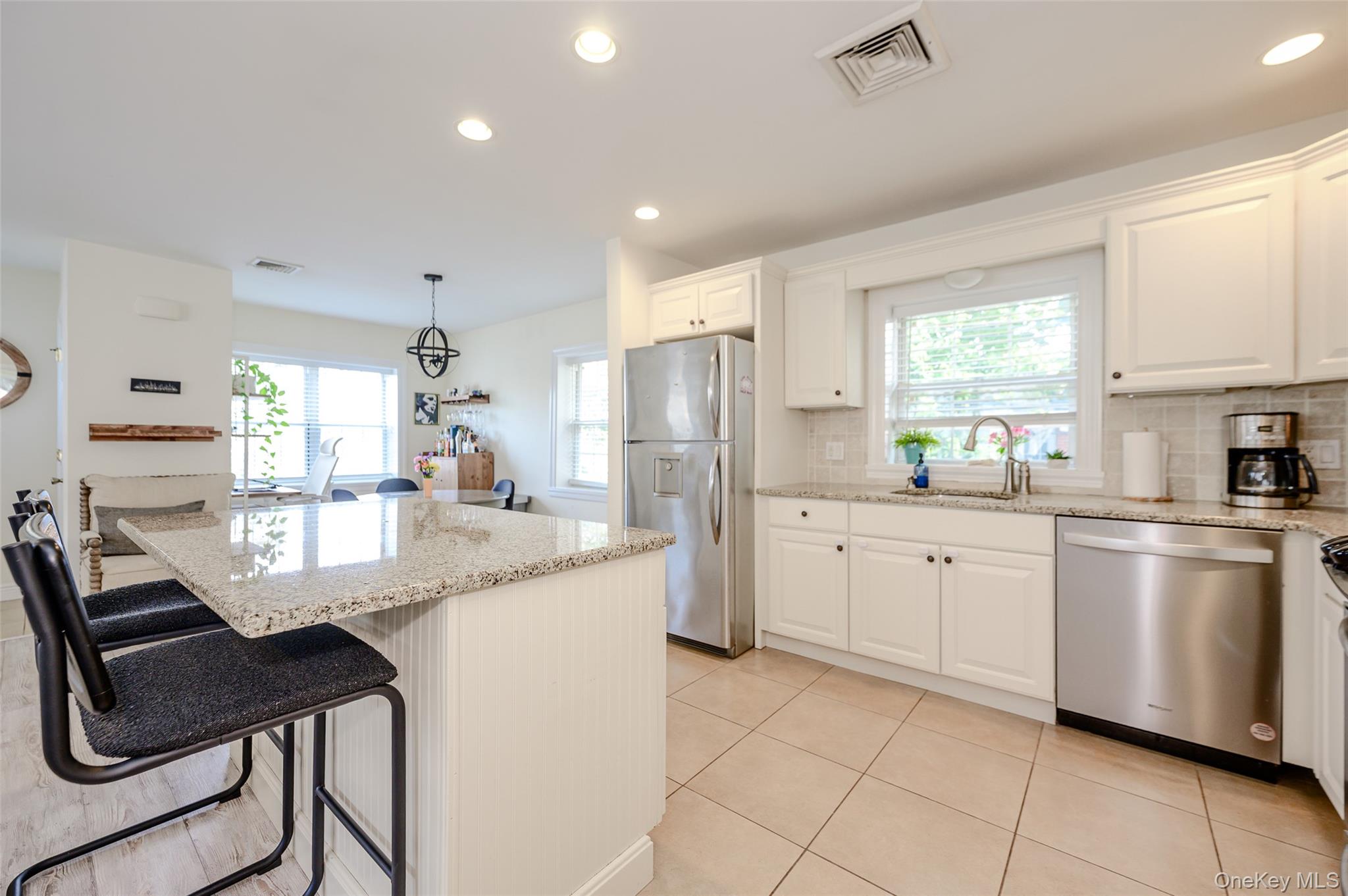 108 Neptune Boulevard, Unit Upper photo 8